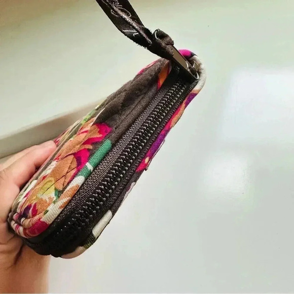 NWOT Vera Bradley Retired English Rose Large Accordion Wallet - Picture 4 of 7